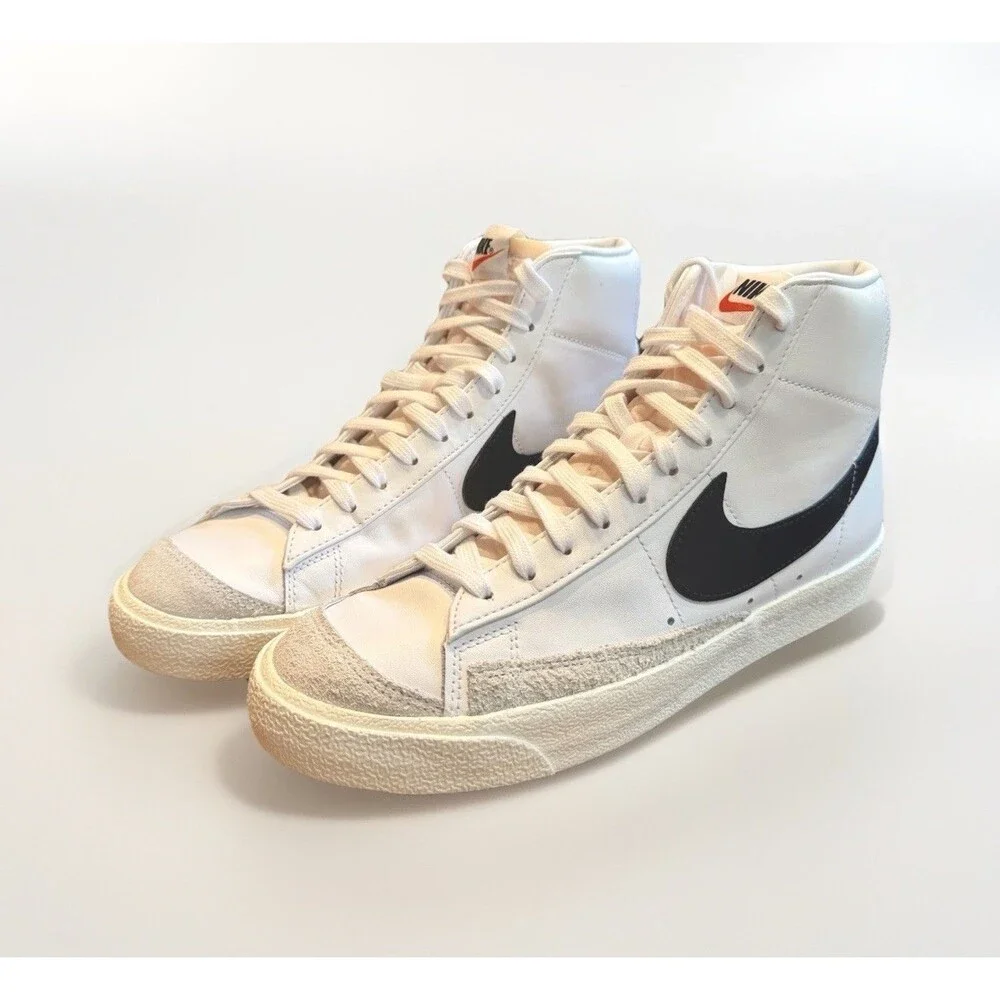 Nike Blazer Mid ’77 VNTG White Black Men’s 9 Women’s 10.5 BQ6806-100